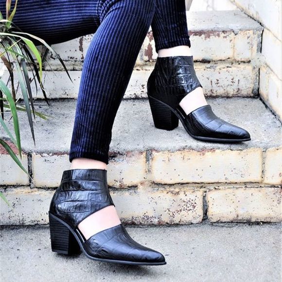 Jeffrey Campbell Shoes - Jeffrey Campbell Radio Boots Croc Cut Out Boots 8